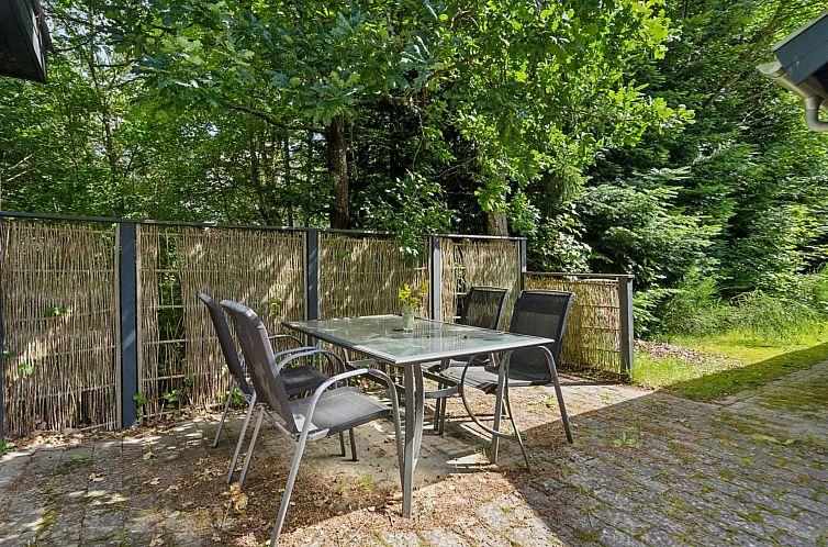 Vakantiehuis "Ingebrit" - 7km from the sea