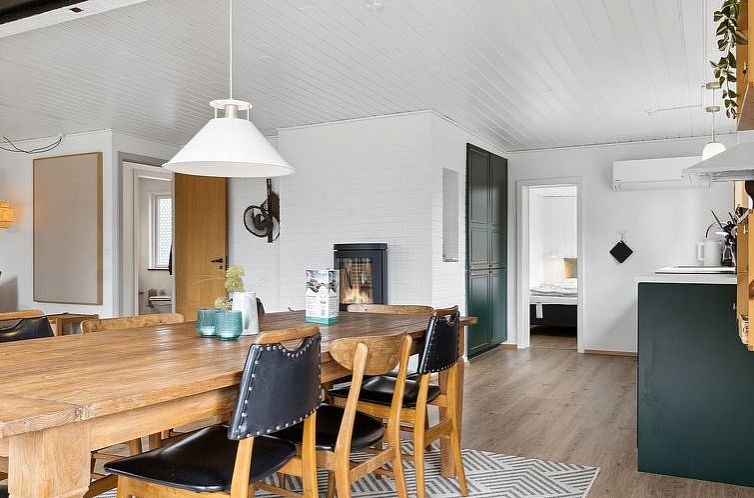 Vakantiehuis "Joseline" - 150m from the sea