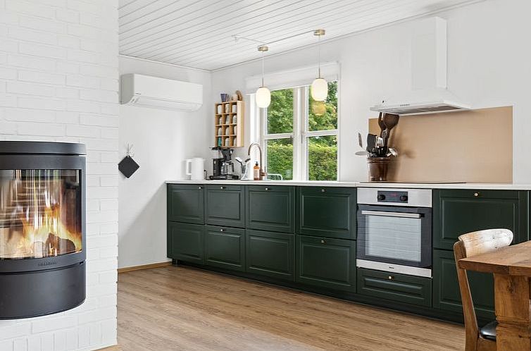 Vakantiehuis "Joseline" - 150m from the sea