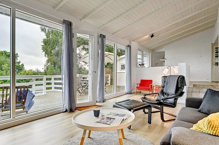 Vakantiehuis "Frauke" - 1km from the sea