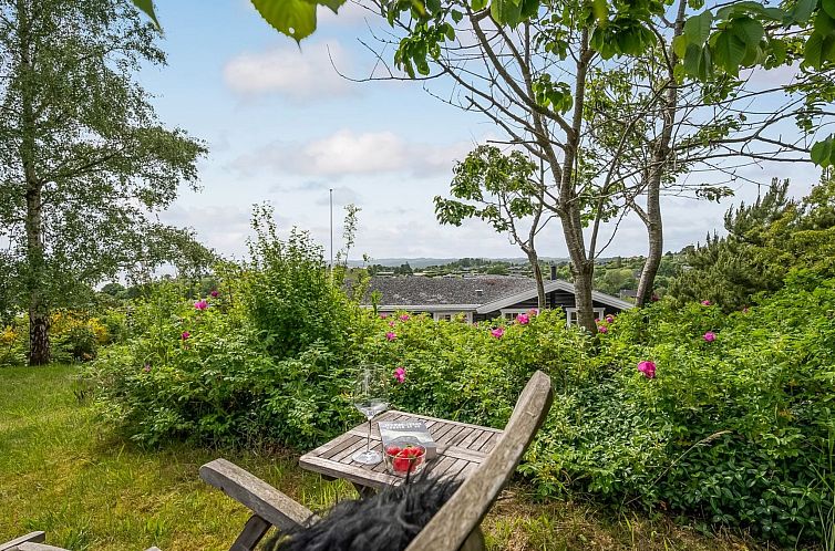 Vakantiehuis "Harda" - 800m from the sea