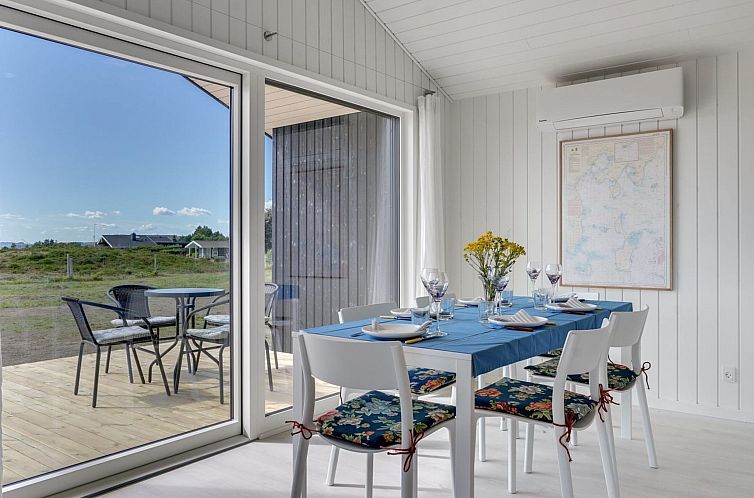 Vakantiehuis "Rickmer" - 200m from the sea