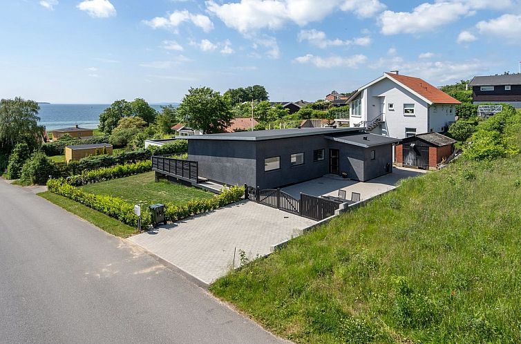 Vakantiehuis "Jadara" - 200m from the sea