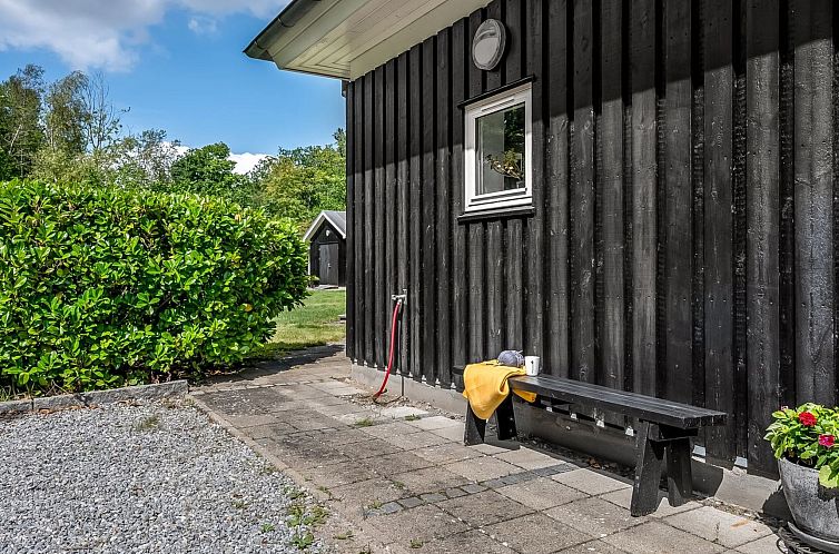 Vakantiehuis "Jyrki" - 100m from the sea