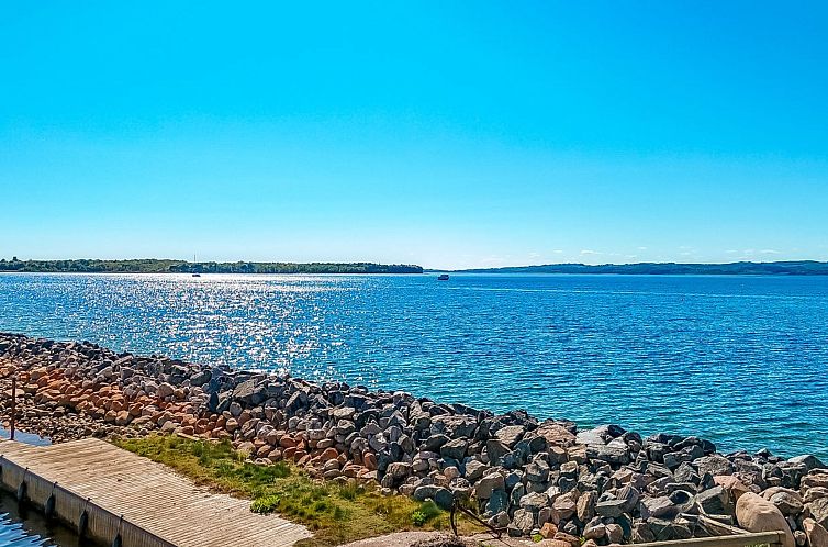 Appartement "Ethly" - 10m from the sea