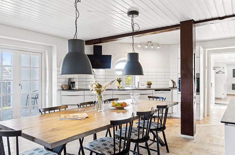 Vakantiehuis "Fania" - 500m from the sea
