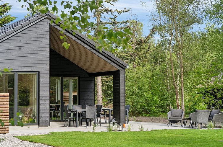 Vakantiehuis "Laina" - 250m from the sea