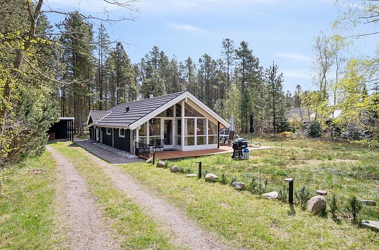 Vakantiehuis "Nonni" - 150m from the sea