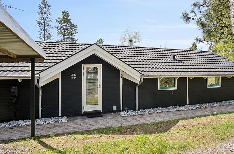 Vakantiehuis "Nonni" - 150m from the sea