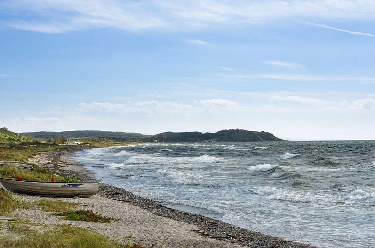 Vakantiehuis "Iivari" - 70m from the sea