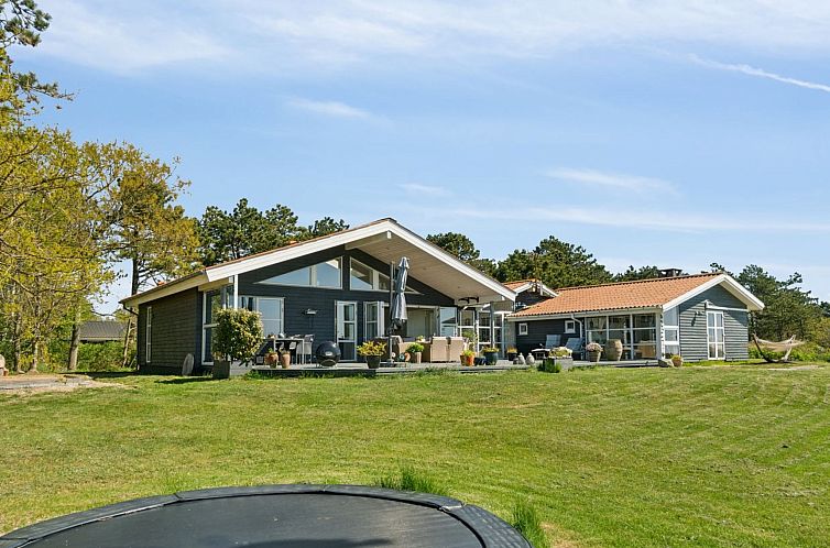 Vakantiehuis "Hening" - 50m from the sea