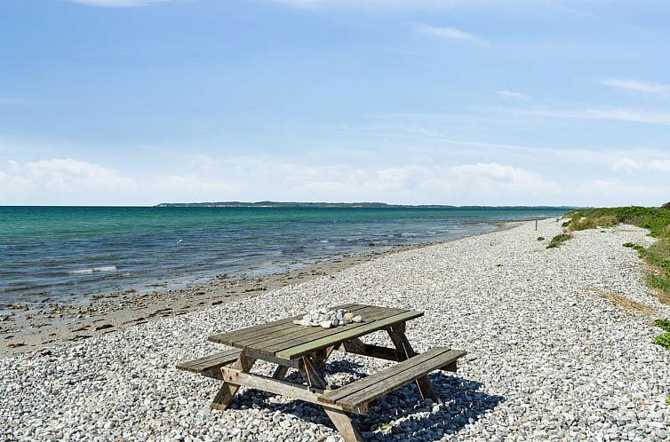 Vakantiehuis "Hening" - 50m from the sea