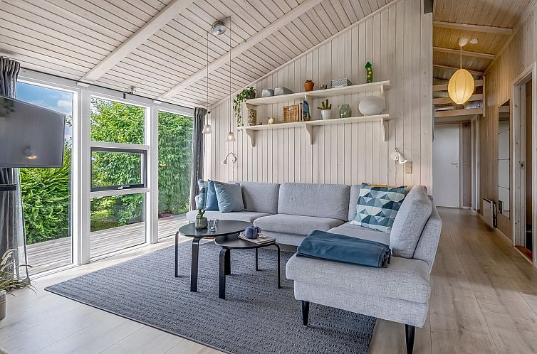 Vakantiehuis "Asko" - 350m from the sea