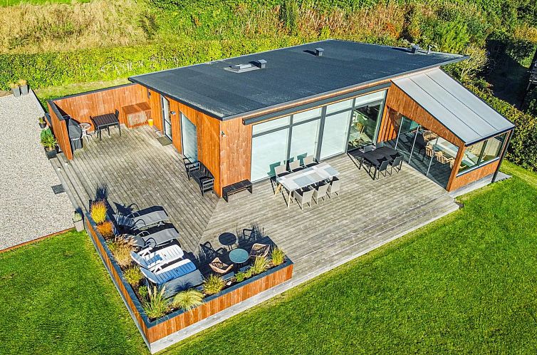 Vakantiehuis "Ljupka" - 800m from the sea