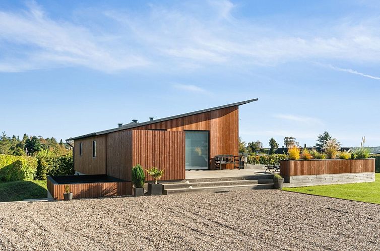 Vakantiehuis "Ljupka" - 800m from the sea