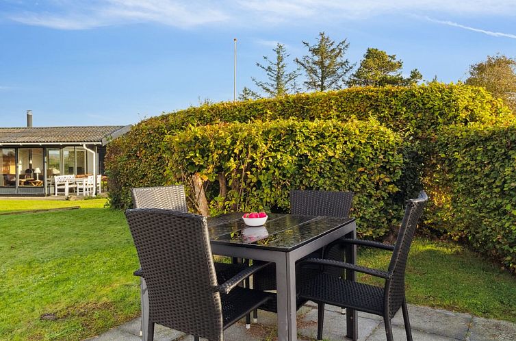 Vakantiehuis "Annesette" - 300m from the sea