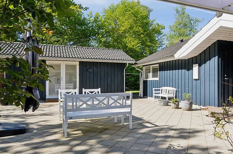 Vakantiehuis "Fatima" - 400m from the sea