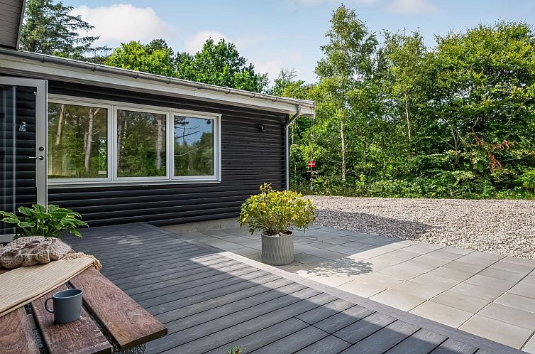 Vakantiehuis "Donka" - 25m from the sea