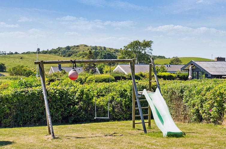 Vakantiehuis "Joseph" - 500m from the sea