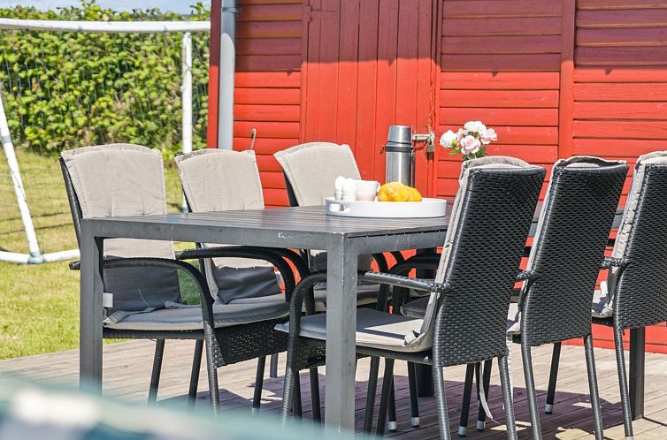 Vakantiehuis "Joseph" - 500m from the sea