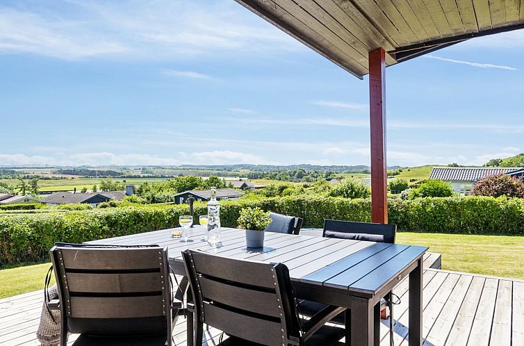 Vakantiehuis "Joseph" - 500m from the sea