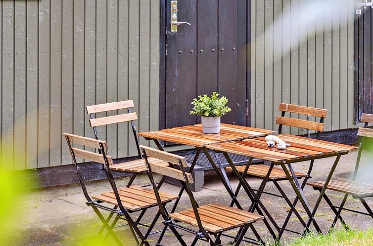 Vakantiehuis "Lavrans" - 1km from the sea