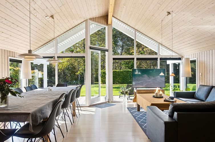 Vakantiehuis "Solborg" - 800m from the sea