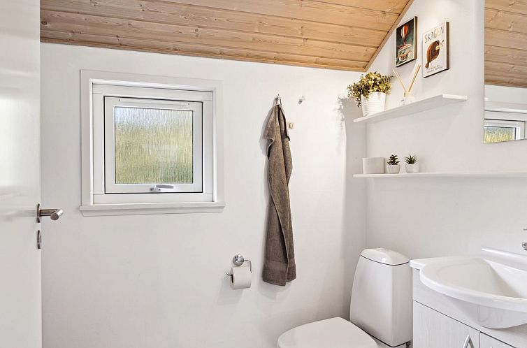 Vakantiehuis "Solborg" - 800m from the sea