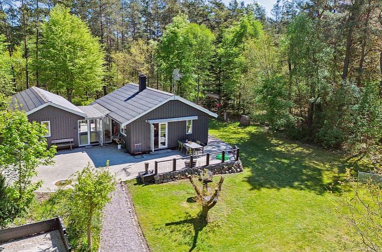 Vakantiehuis "Hunding" - 7km from the sea