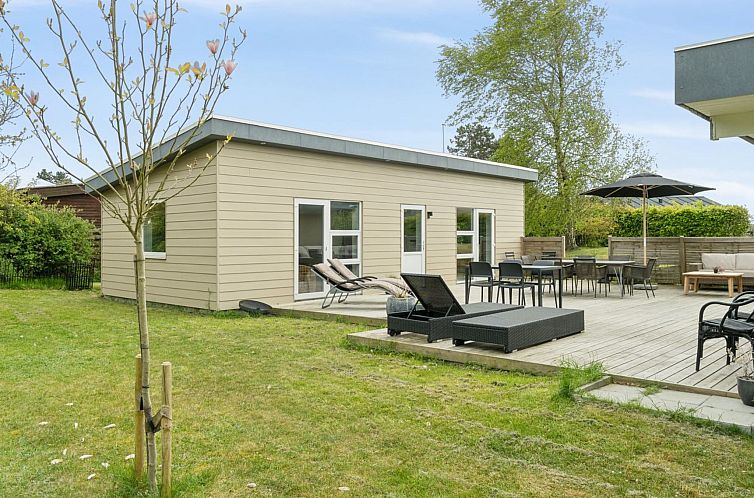 Vakantiehuis "Sebine" - 200m from the sea