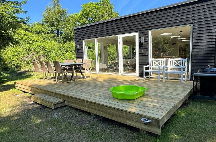 Vakantiehuis "Albina" - 650m from the sea