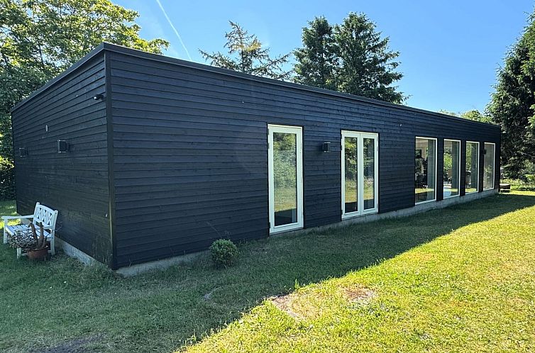 Vakantiehuis "Albina" - 650m from the sea