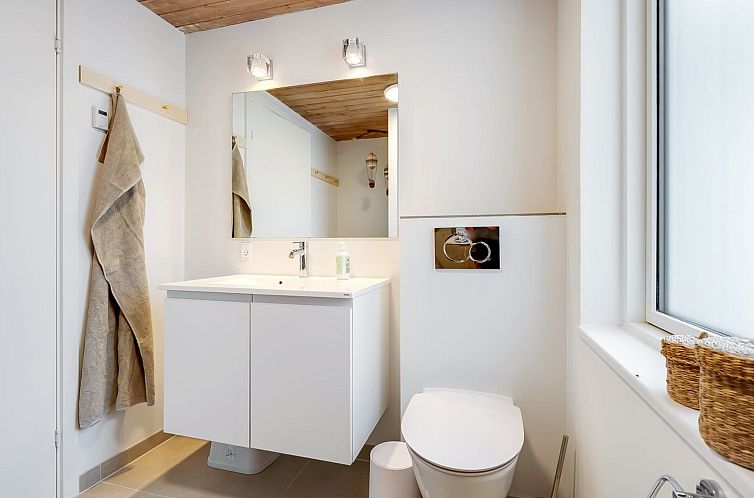 Vakantiehuis "Donka" - 25m from the sea