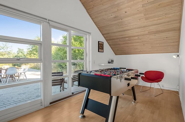 Vakantiehuis "Tede" - 1km from the sea