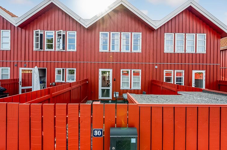 Vakantiehuis "Ulvi" - 15m from the sea
