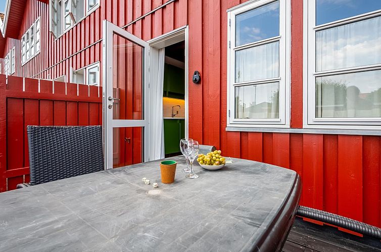 Vakantiehuis "Ulvi" - 15m from the sea