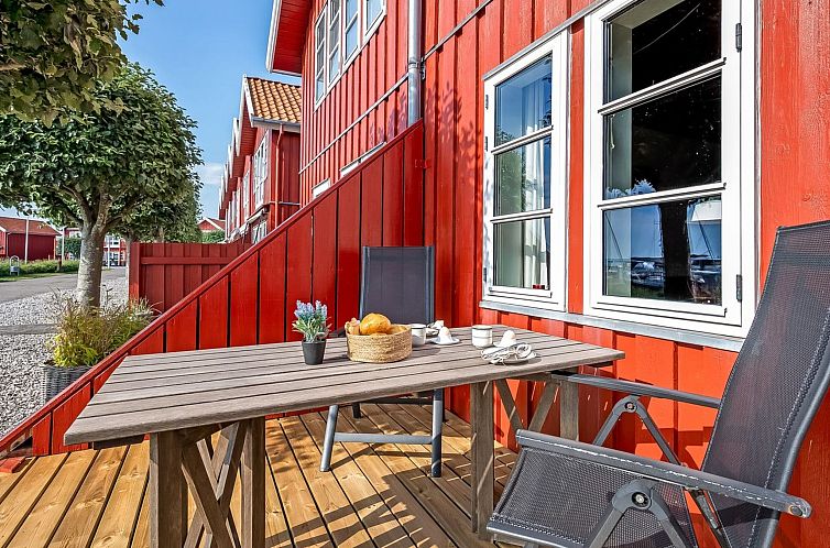 Vakantiehuis "Ulvi" - 15m from the sea