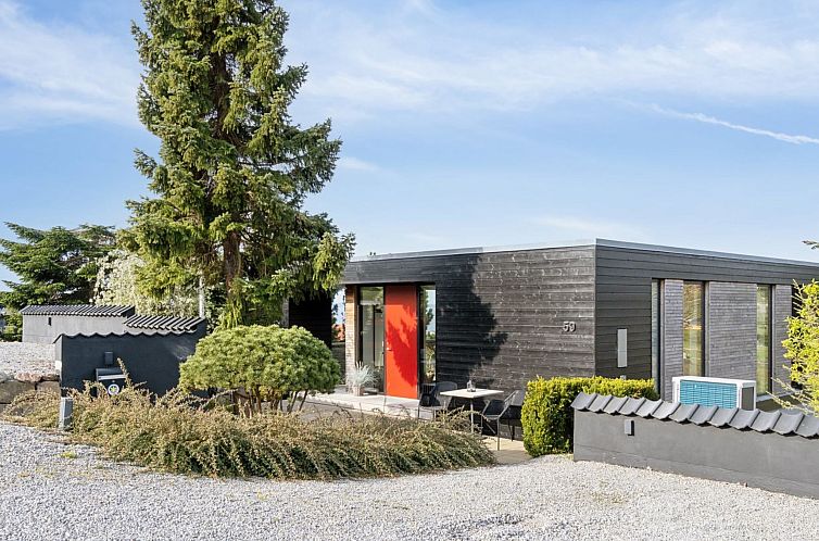 Vakantiehuis "Iarund" - 600m from the sea
