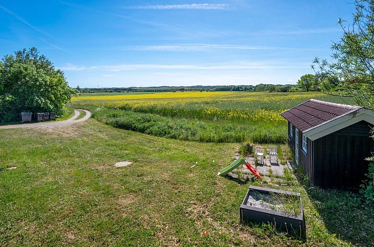 Vakantiehuis "Fria" - 200m from the sea