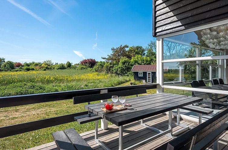 Vakantiehuis "Fria" - 200m from the sea