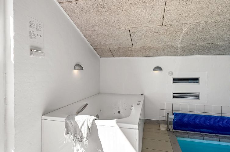 Vakantiehuis "Fria" - 200m from the sea
