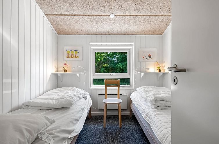 Vakantiehuis "Fria" - 200m from the sea