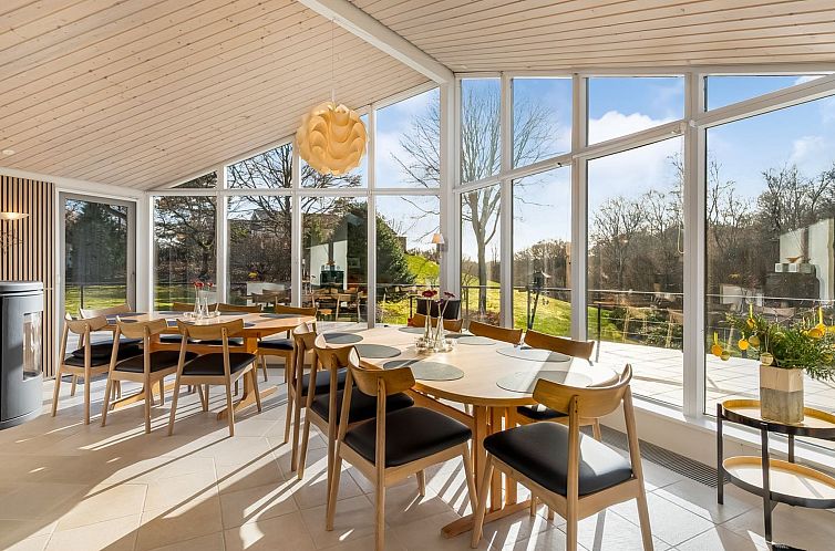 Vakantiehuis "Berenice" - 500m from the sea