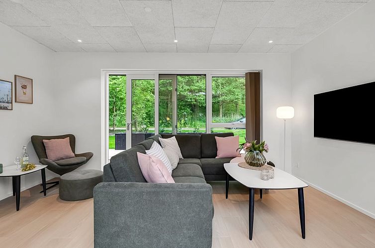 Vakantiehuis "Hortense" - 900m from the sea