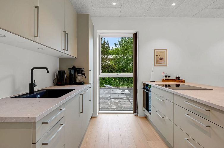 Vakantiehuis "Hortense" - 900m from the sea