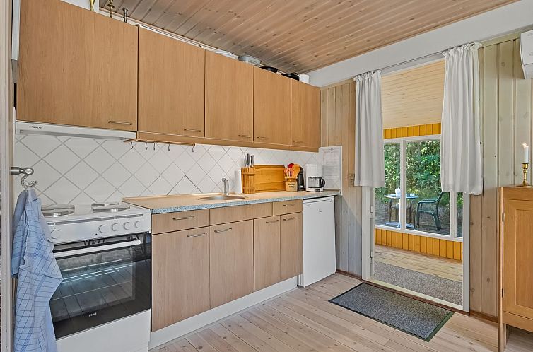 Vakantiehuis "Ursula" - 7km from the sea