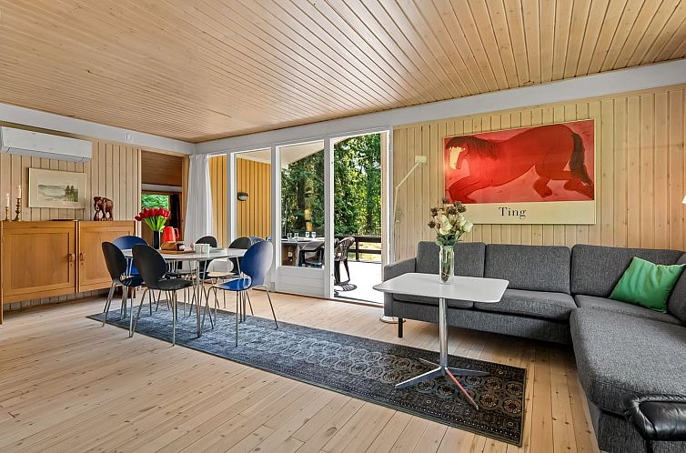 Vakantiehuis "Ursula" - 7km from the sea