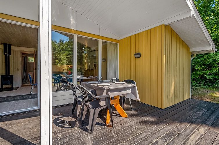 Vakantiehuis "Ursula" - 7km from the sea