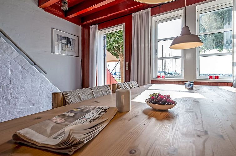 Vakantiehuis "Ulvi" - 15m from the sea