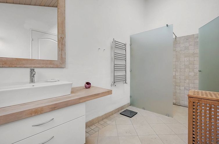 Vakantiehuis "Idalia" - 600m from the sea